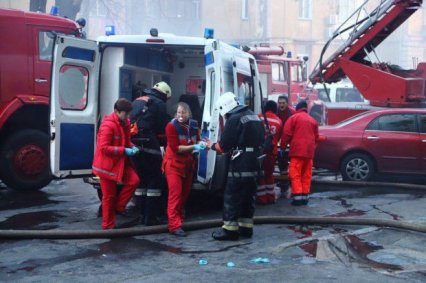 Пожар на Троицкой: в больнице скончалась преподаватель колледжа, семеро студентов госпитализированы (обновлено)