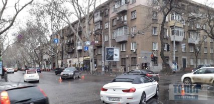 В Одессе на Ришельевской из-за ДТП ограничено движение транспорта (фотофакт)