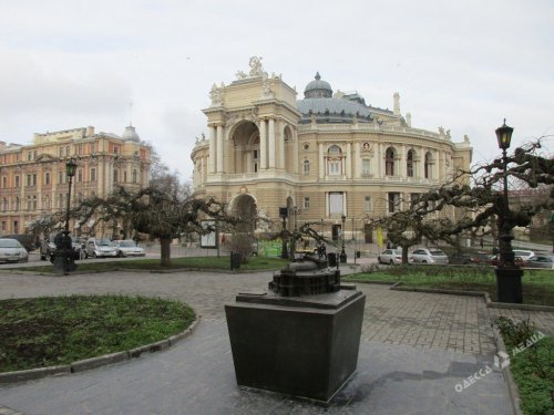 В историческом центре Одессы появились мини-копии двух популярных достопримечательностей (фото)