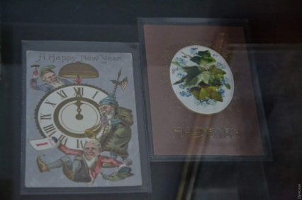 В Одессе открылась выставка столетних новогодних открыток