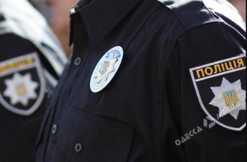 В Одессе дебошир сломал запястье полицейскому
