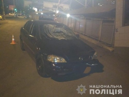 Пьяный полицейский в Одессе сбил двух пешеходов