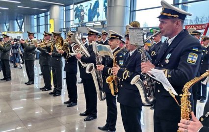 В Одесском аэропорту почтили память «киборгов» — защитников Донецкого аэропорта