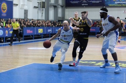 Баскетбол: «Одесса» на последних секундах дожала «Киев-Баскет»