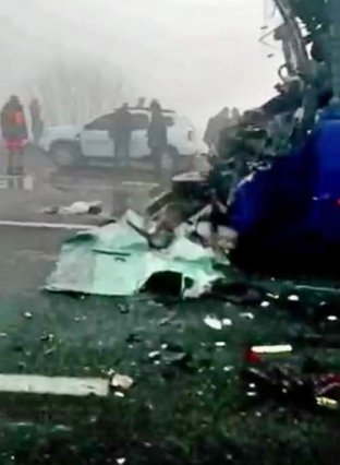 Под Одессой в тумане столкнулись 11 автомобилей