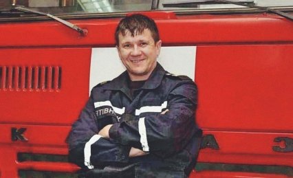 Зеленский присвоил звание Герой Украины посмертно одесскому пожарному и преподавателю сгоревшего колледжа