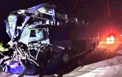 Рейсовый автобус Одесса-Киев въехал в грузовик — 17 человек пострадали
