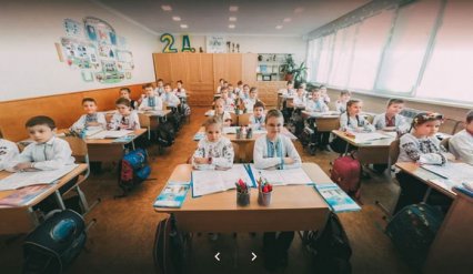 В одесской школе учатся 2380 детей и это самая большая школа в Украине (фото)