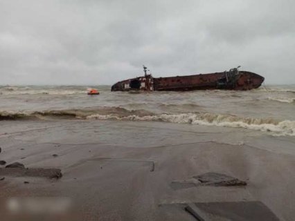 Кораблекрушение в Одессе: капитану «Делфи» сообщили о подозрении, на очереди — пограничники