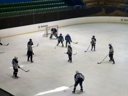 Хоккей: «Морские волки» дважды обыграли еще одну харьковскую команду