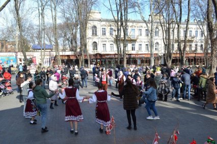 Одесские болгары встречали весну народными гуляниями (фото)