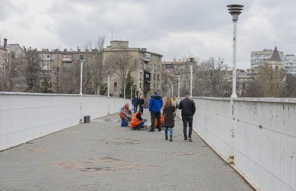 Одесский «тёщин мост» начали ремонтировать