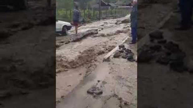 Рени и соседние села затопило ливнем (фото, видео)