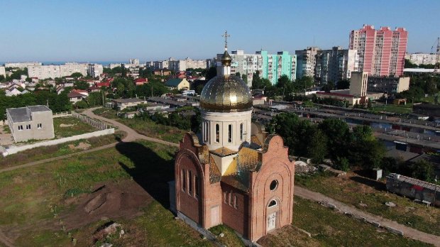 Депутат облсовета написал заявление в СБУ и полицию по факту участившихся атак на храм ПЦУ под Одессой