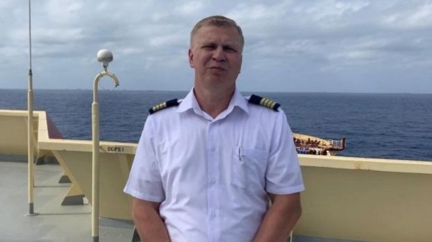 Одессит спас 27 беженцев в Средиземном море: теперь его танкер отказываются принимать в ближайших портах
