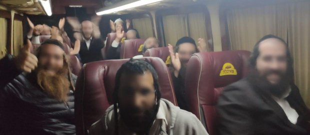 В Одесской области на границе задержали хасидов-нелегалов из Израиля и Франции: они устроили целое представление (фото, видео)