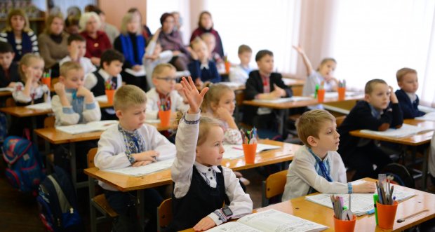 Без «красных» зон по COVID-19: в Одесской области более 12 тысяч учеников вернулись в школы
