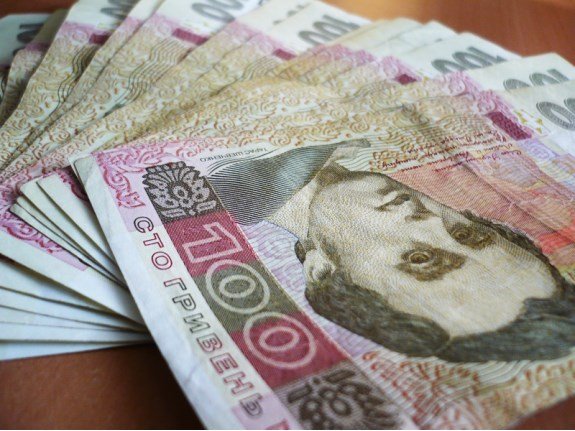 В каких громадах юга Одесской области уменьшилась зарплата