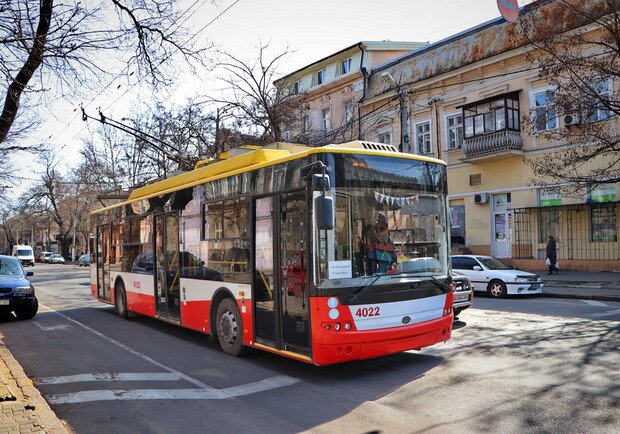 В Одессе продлили время работы общественного транспорта