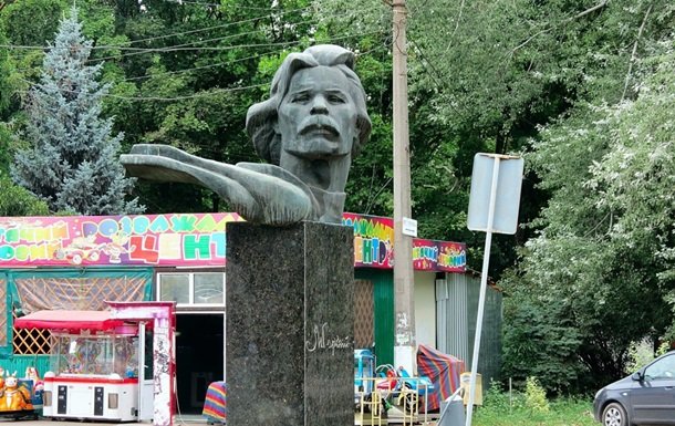 В Одессе планируют демонтировать памятник Максиму Горькому