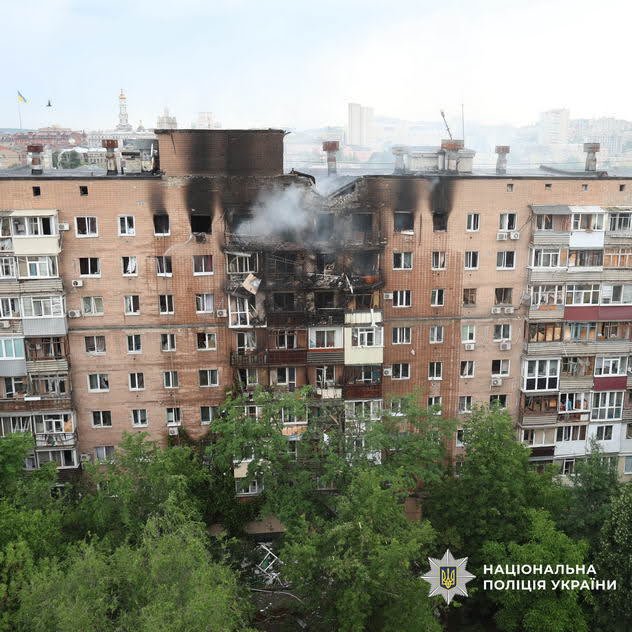 Самая масштабная воздушная атака по Харькову – три человека погибли, шесть находятся под завалами