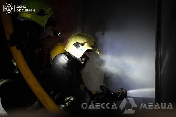 В Одесі на Старицького сталася пожежа в електрощитовій