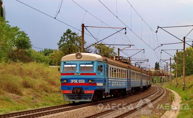 На початку березня тимчасово не курсуватимуть деякі приміські поїзди в Одеській області