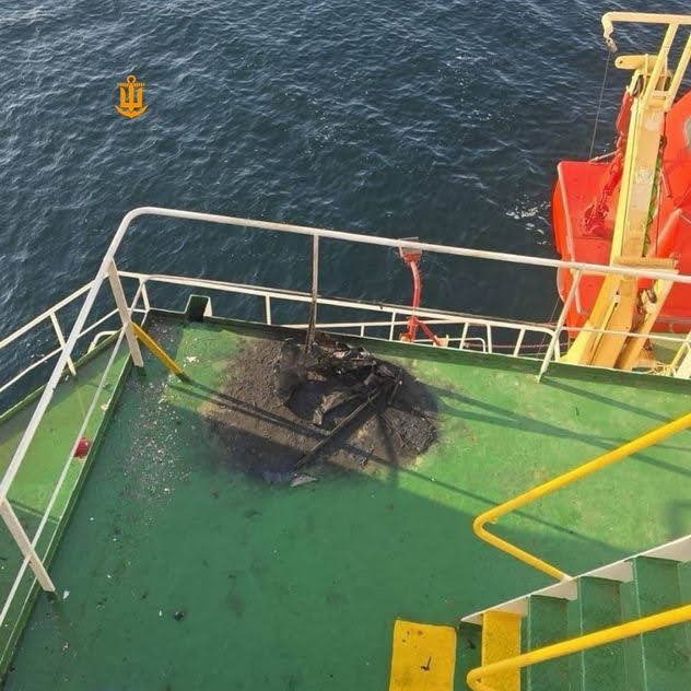 Россия атаковала гражданское судно возле порта Черноморск – произошел пожар