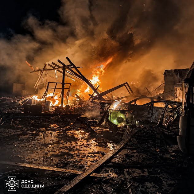 Юг Одесчины ночью массированно атаковали российские дроны