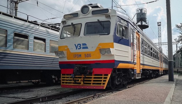 В Одесі хлопець отримав ураження струмом на залізниці