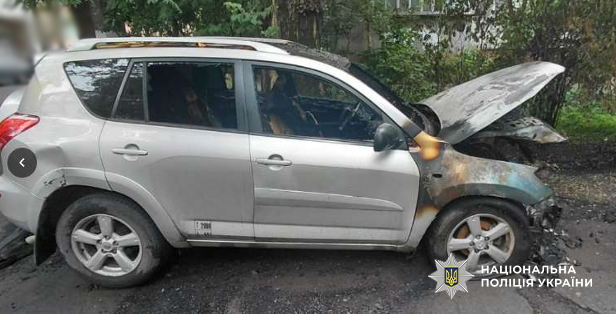 Спалив авто військового та готував вибухівку: в Одесі затримали 20-річного агента РФ